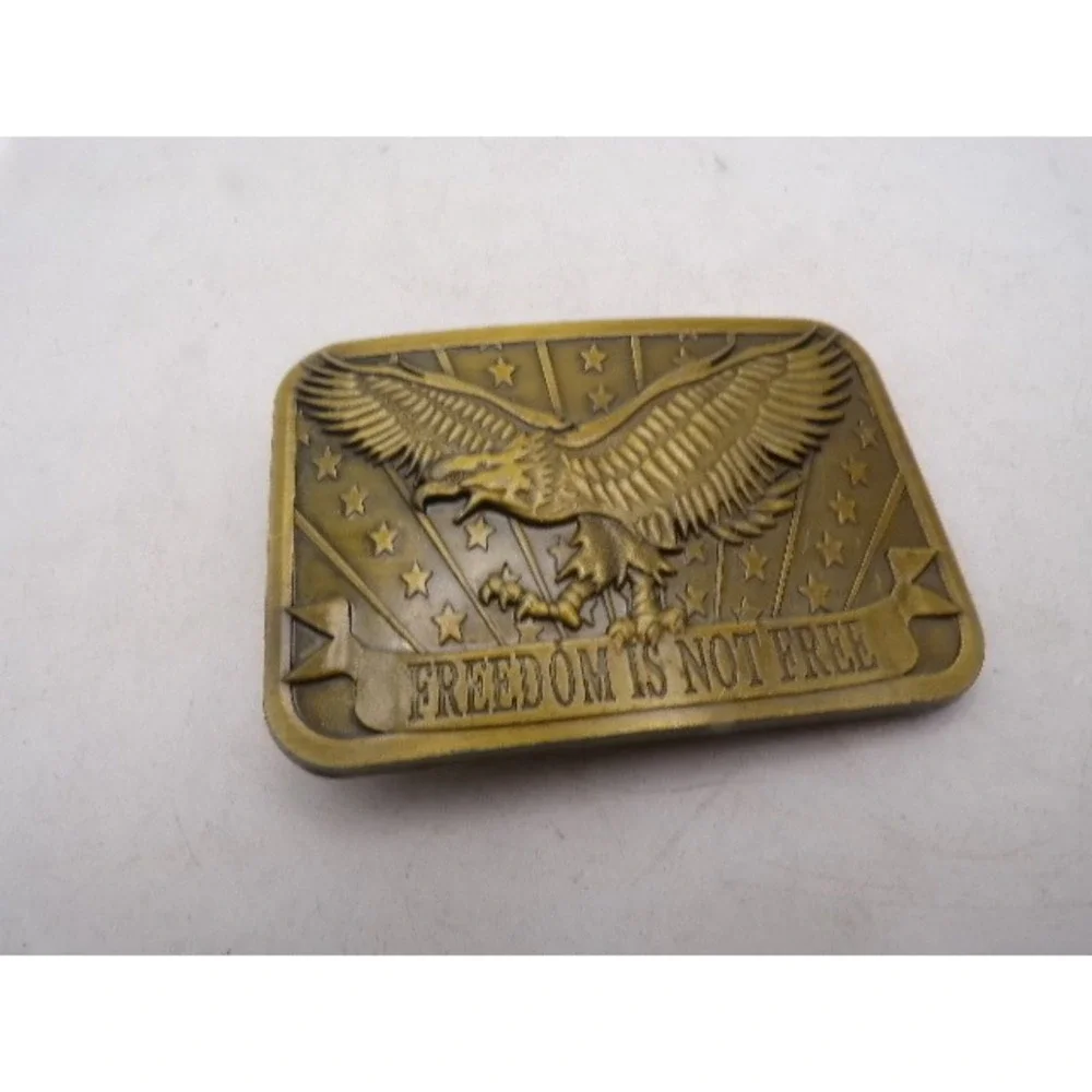 Siskiyou 2004 Freedom Is Not Free Eagle‎ Brass Belt Buckle Patriotic Americana